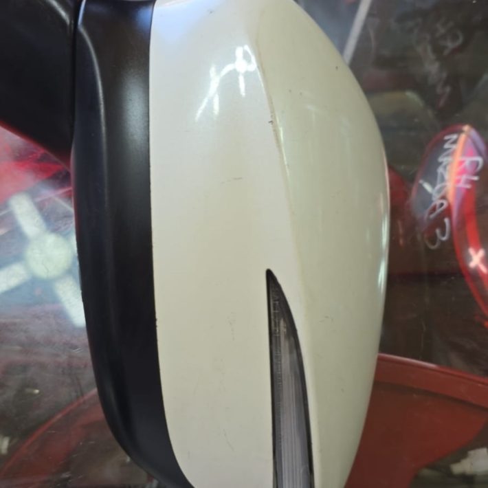 Espejo de Mazda CX3